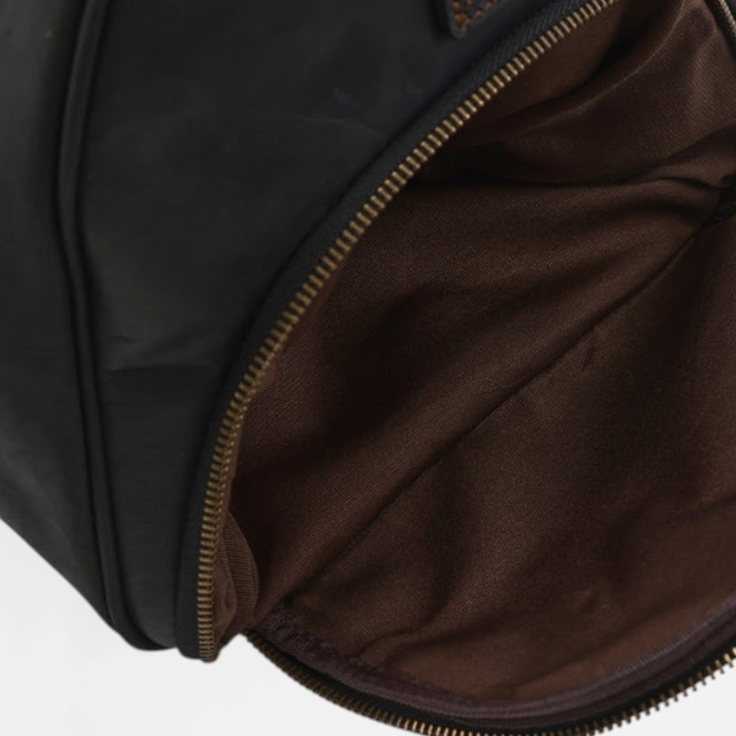 The Gentleman’s Brand | Montague Leather Duffle – Heritage Craft, Travel Refined