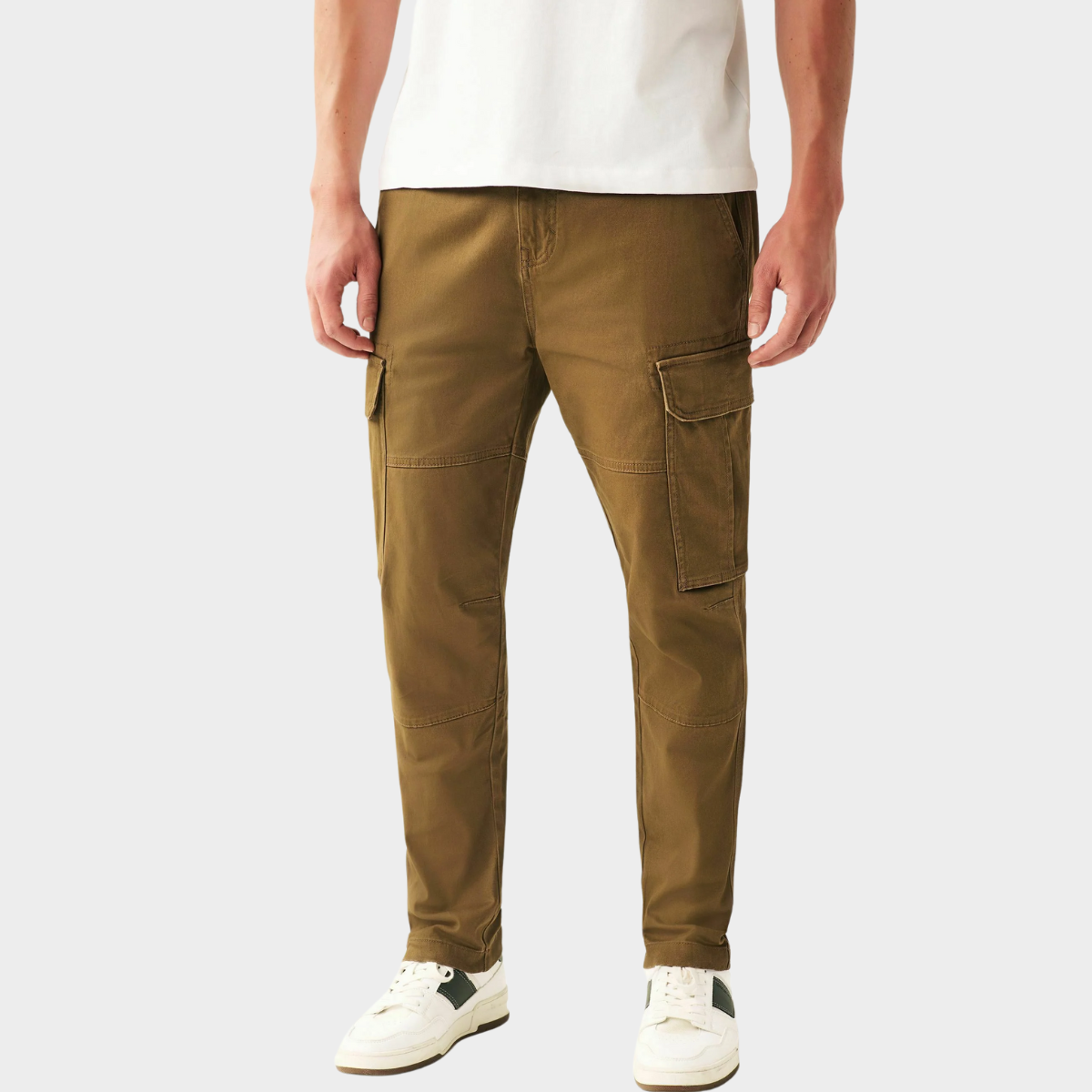 Slim-Fit Cargo Pants | Cotton Blend | Functional & Modern