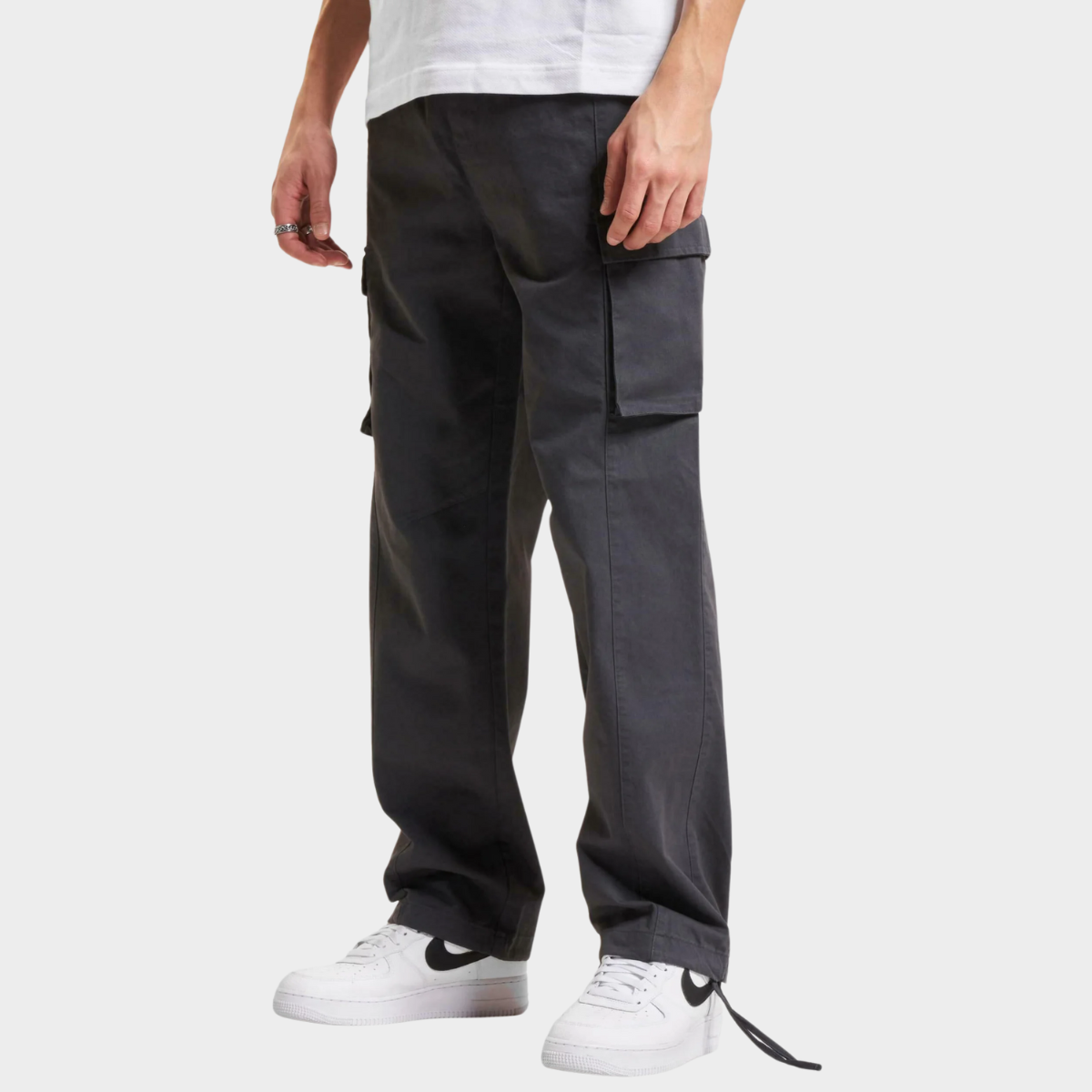 Relaxed-Fit Cargo Pants | Cotton Blend | Stylish & Functional