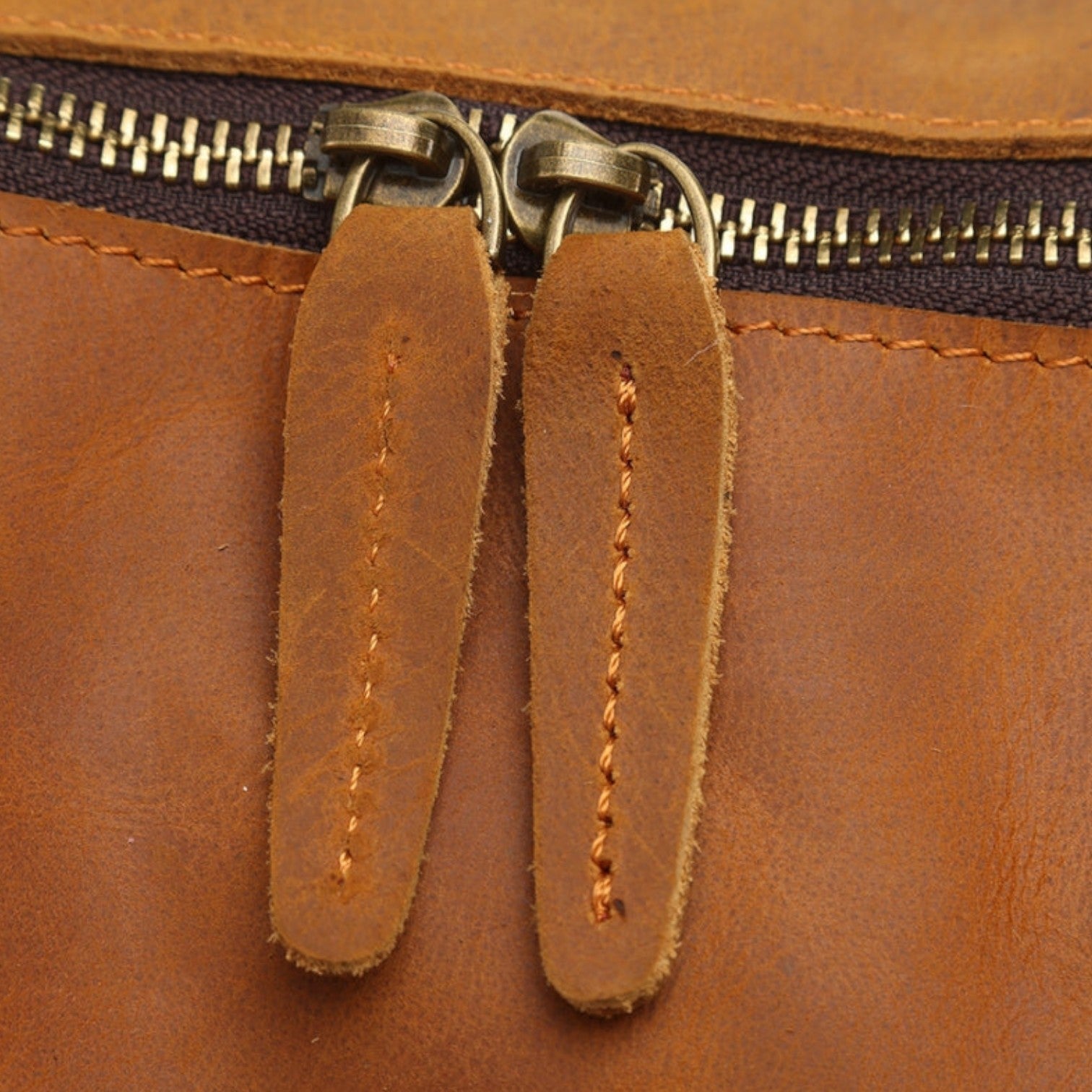 The Gentleman’s Brand | Montague Leather Duffle – Heritage Craft, Travel Refined