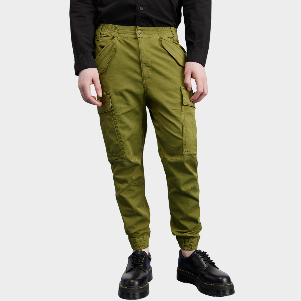 Slim-Fit Cargo Pants | Cotton Blend | Modern & Functional