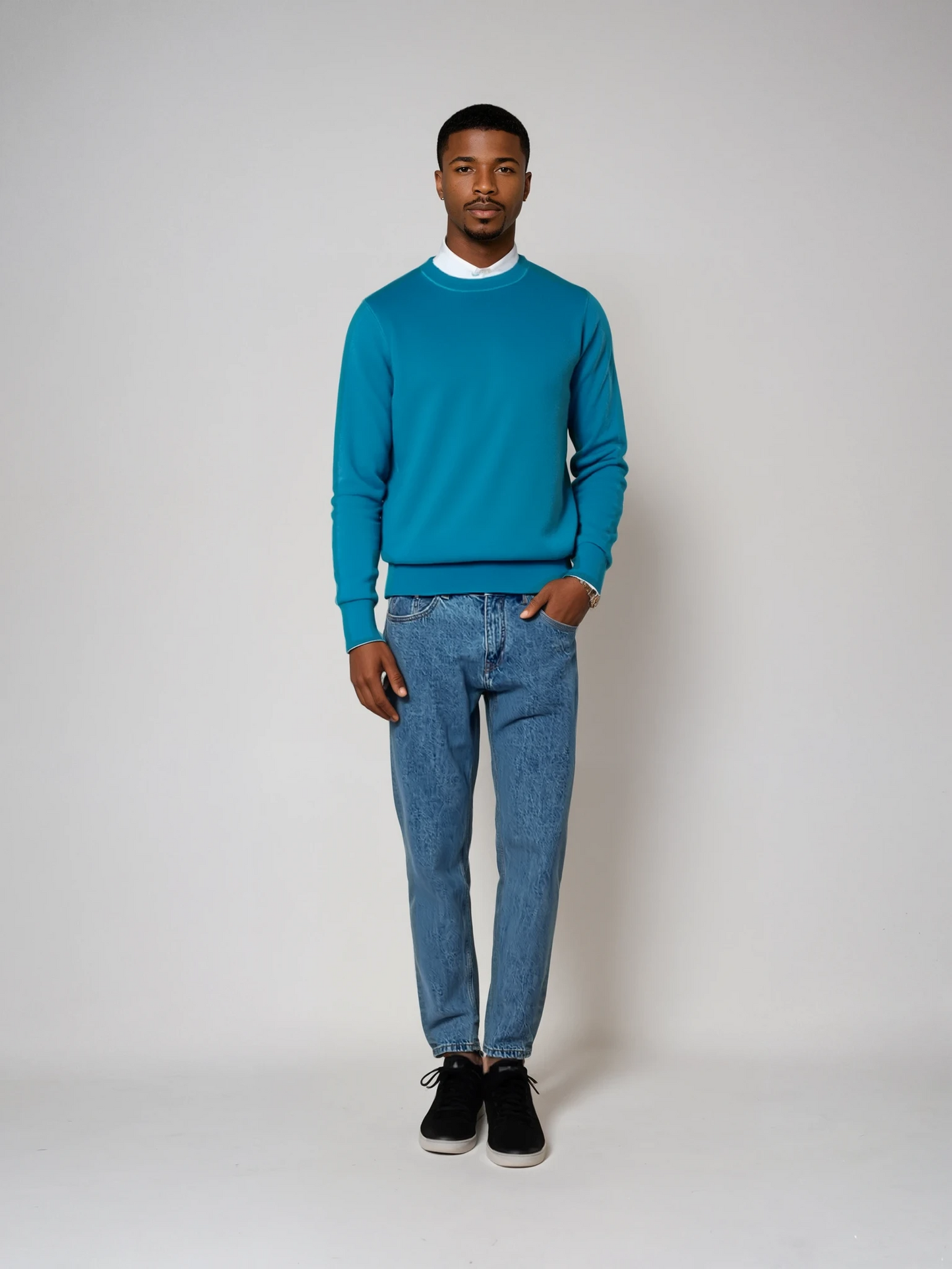 Men's Classic Crew Neck Sweater | Wool Blend | Soft & Stylish