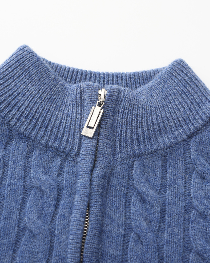 Men's Cable-Knit Half-Zip Sweater | Warm & Stylish | Classic Winter Essential