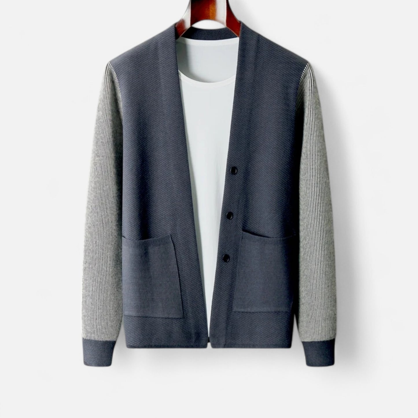 The Gentleman’s Brand | Men’s Knitted Cardigan – Cotton Blend in Cream or Blue, Modern Fit Elegant Casualwear